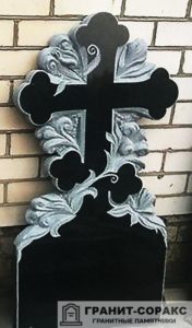 Памятник крест из гранита №18